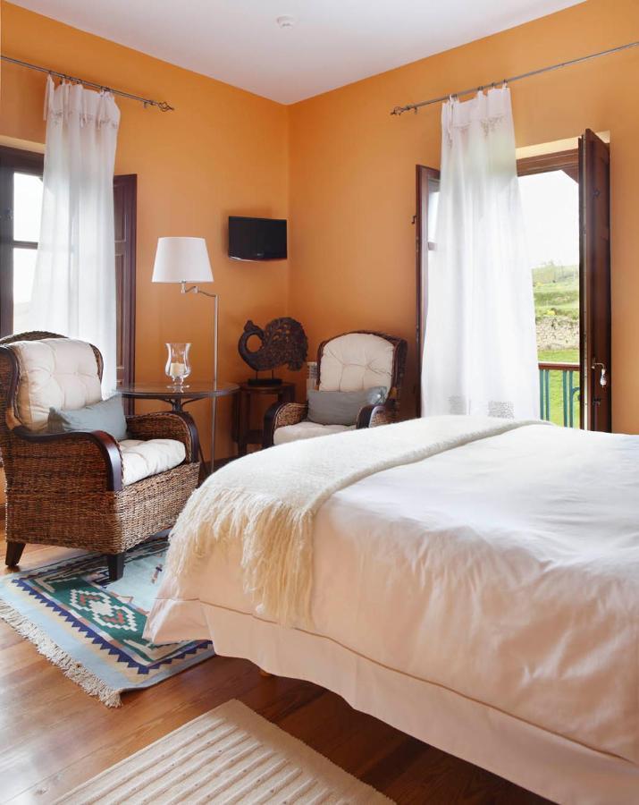 La Casona Del Viajante - Adults Only 호텔 Villabajo 외부 사진